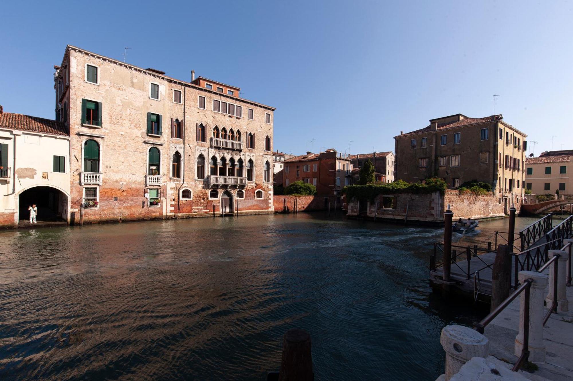 Luxury Apartment Pesaro Papafava ヴェネツィア エクステリア 写真